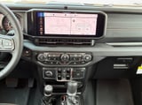 2026 Jeep Gladiator - Preview 3