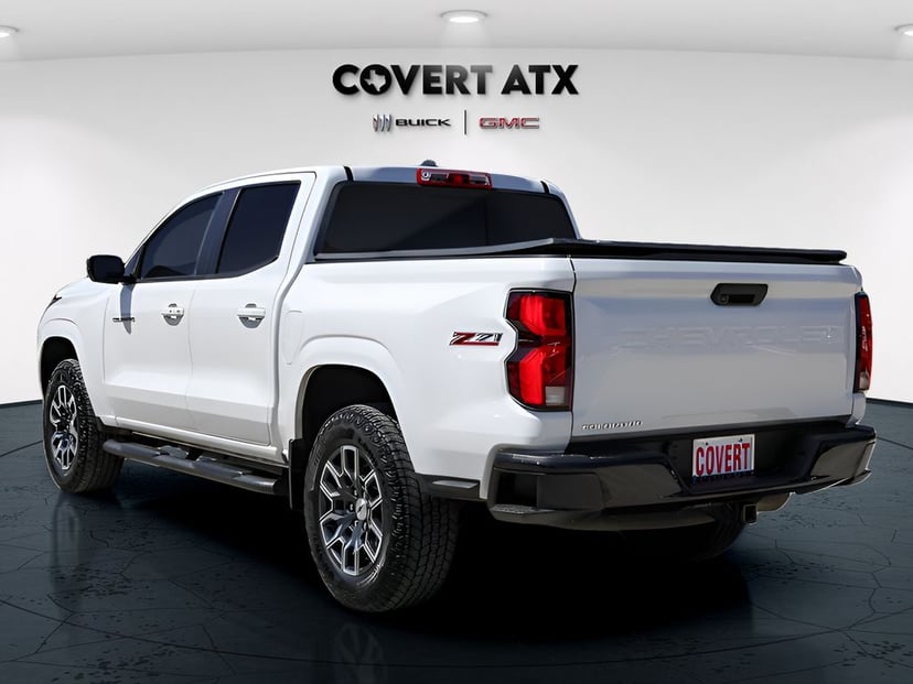 2024 Chevrolet Colorado - Image 3