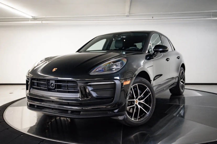 2024 Porsche Macan - Image 1