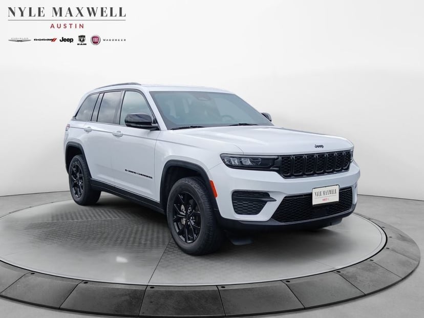 2024 Jeep Grand Cherokee - Image 1