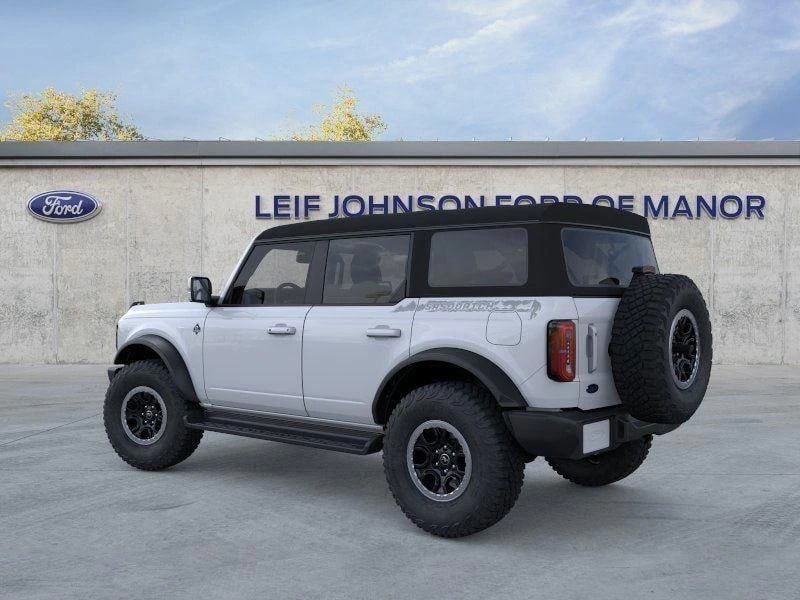 2025 Ford Bronco - Image 3