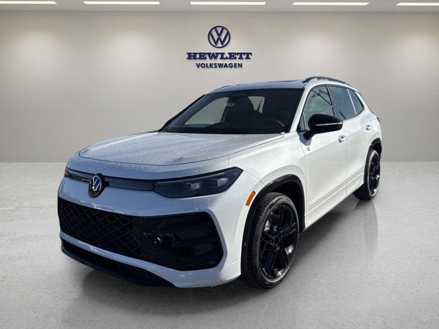 2026 Volkswagen Tiguan - Image 1