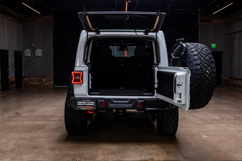 2024 Jeep Wrangler - Image 3