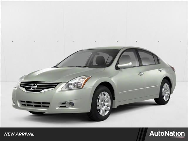 2010 Nissan Altima - Image 1