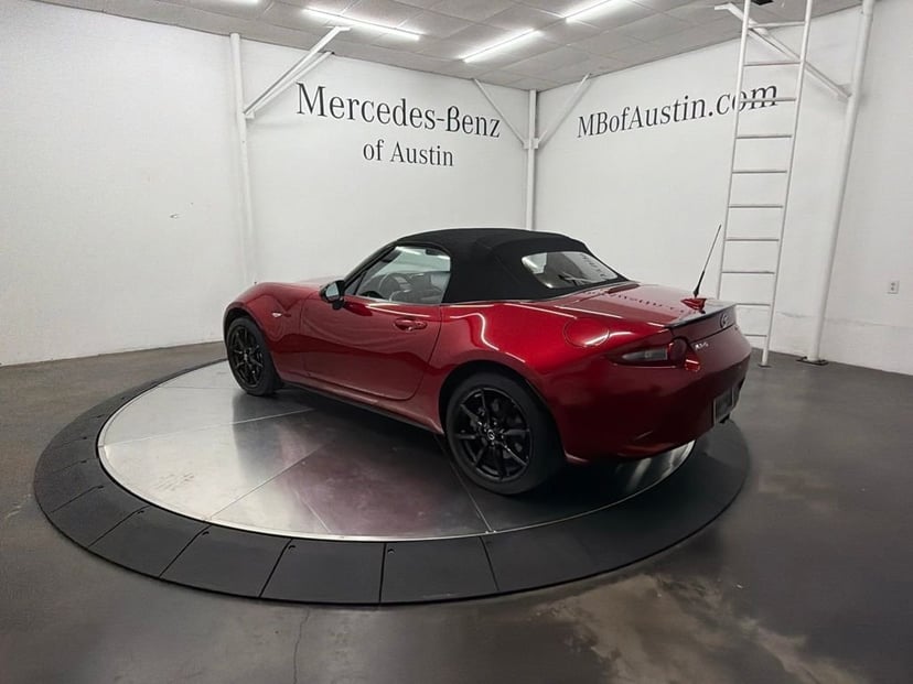 2021 Mazda MX-5 - Image 3