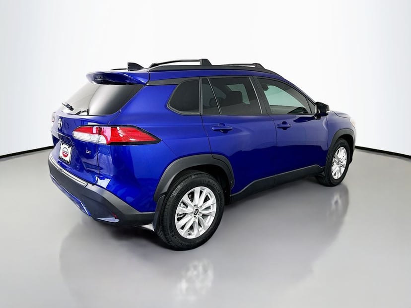 2025 Toyota Corolla Cross - Image 3