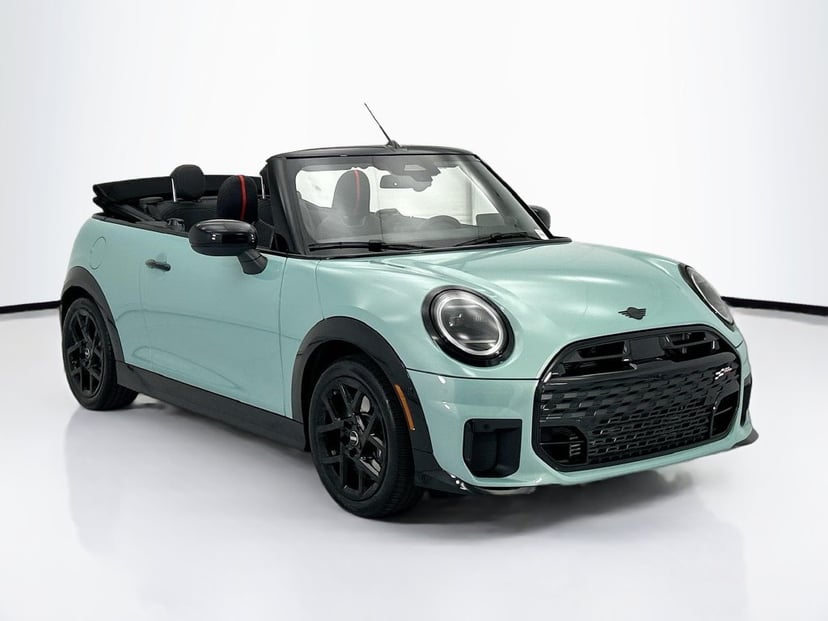 2026 MINI Hardtop - Image 1