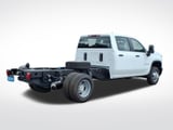 2026 Chevrolet Silverado 3500 HD - Preview 3