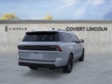 2026 Lincoln Navigator L - Preview 8