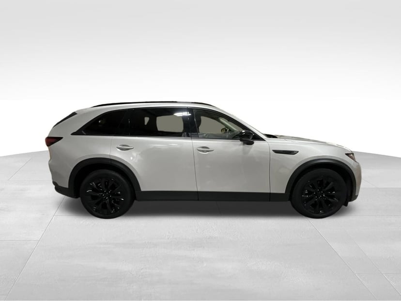 2026 Mazda CX-90 - Image 3