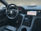2020 Porsche Taycan - Preview 6