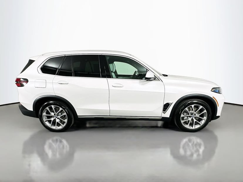 2026 BMW X5 - Image 3