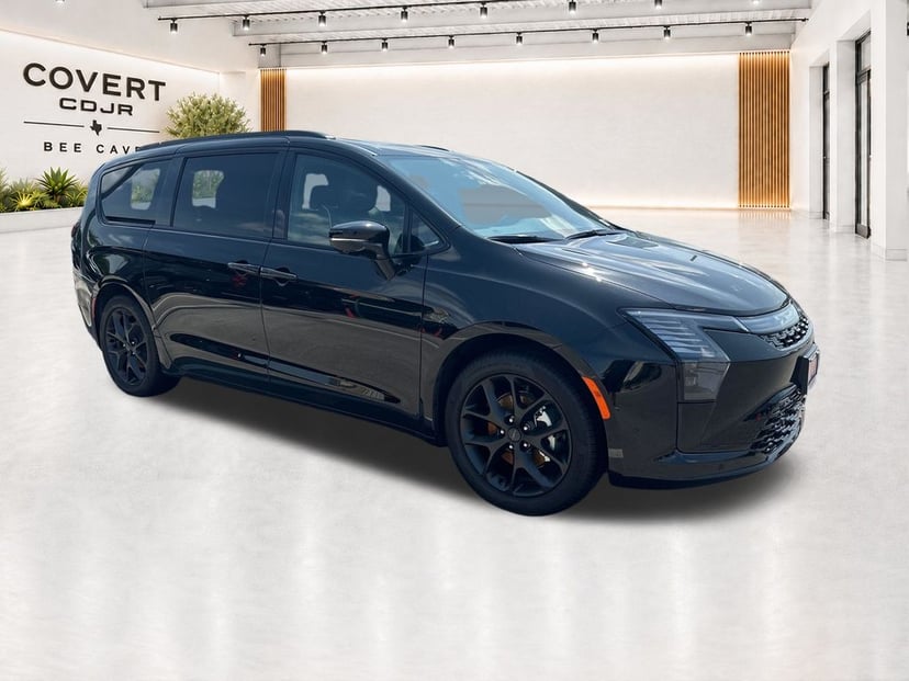2027 Chrysler Pacifica - Image 1