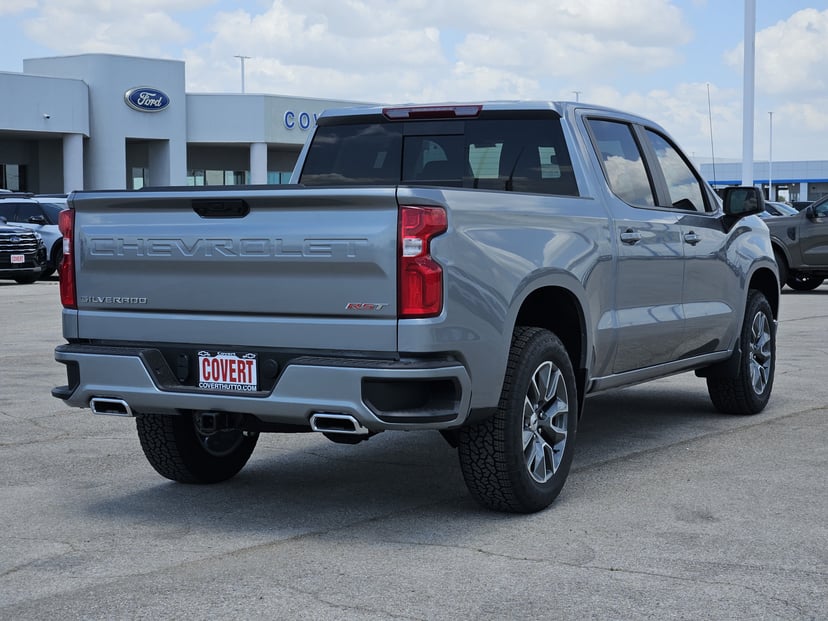 2026 Chevrolet Silverado 1500 - Image 3