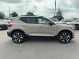 2026 Volvo XC40 - Preview 8