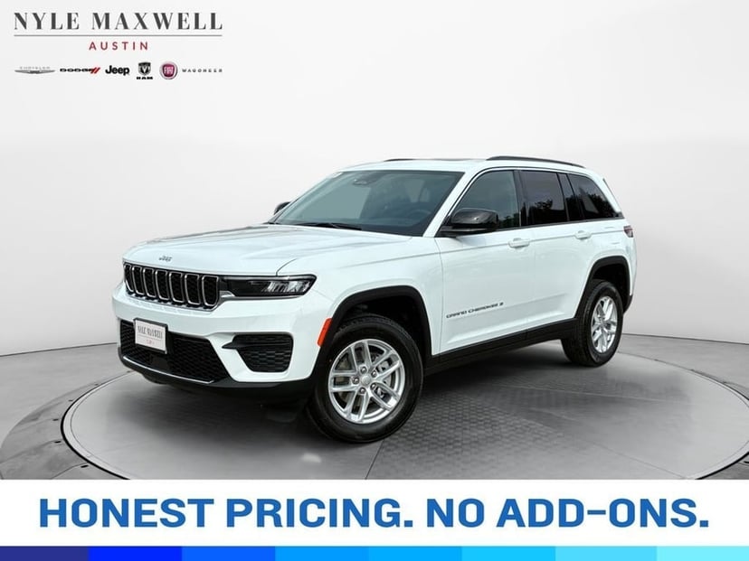 2026 Jeep Grand Cherokee - Image 1
