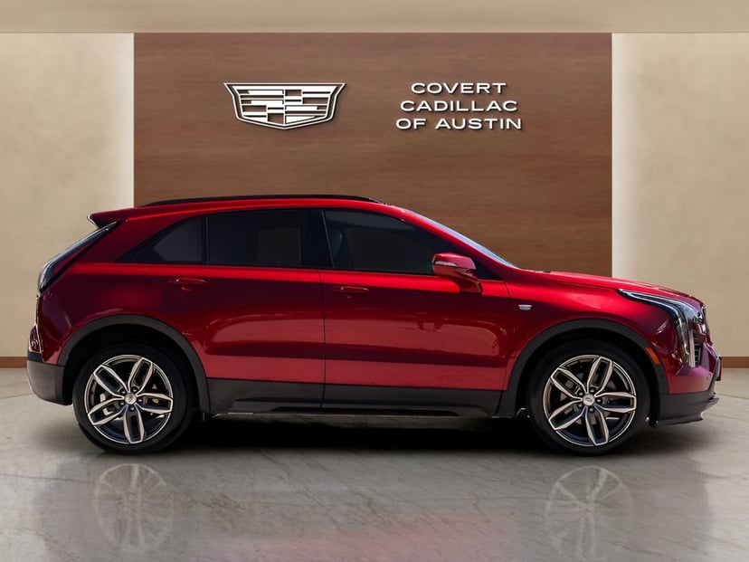 2019 Cadillac XT4 - Image 2
