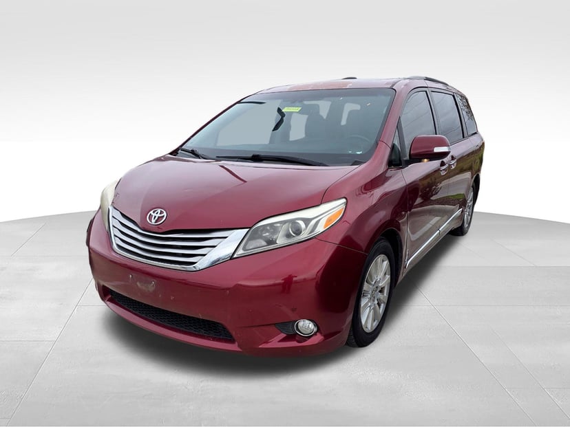 2017 Toyota Sienna - Image 1