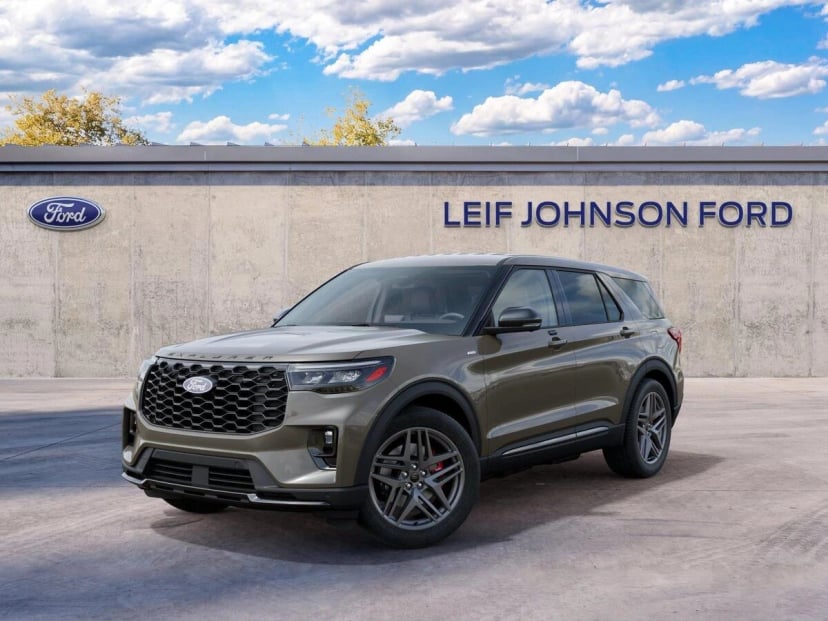 2027 Ford Explorer - Image 1