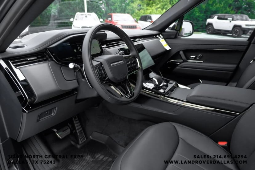 2026 Land Rover Range Rover Sport - Image 3