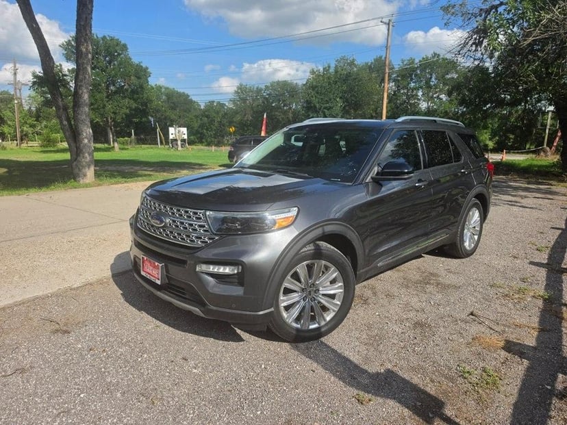 2020 Ford Explorer - Image 1
