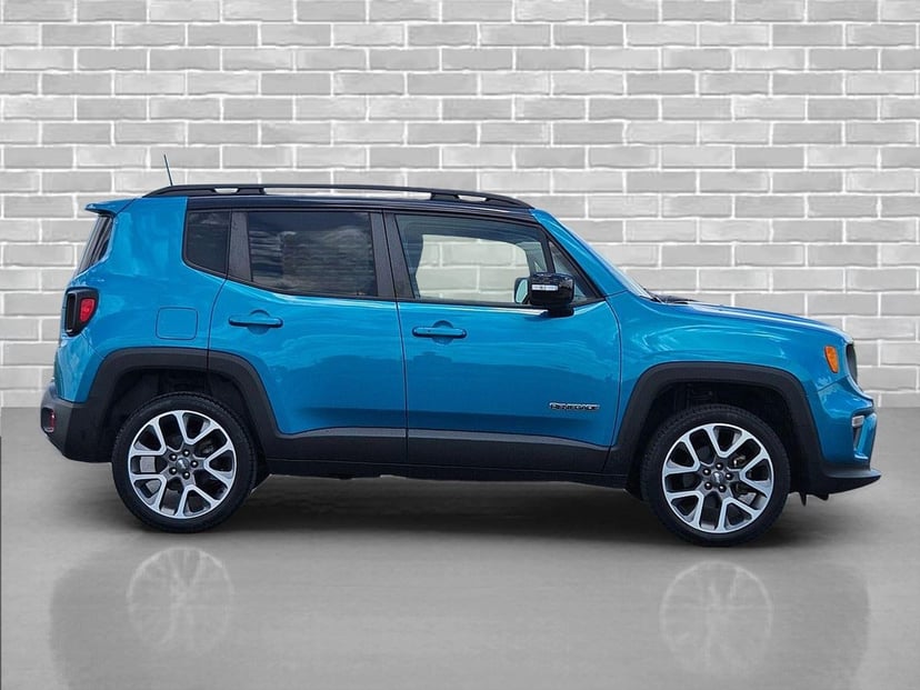 2022 Jeep Renegade - Image 1