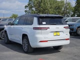 2027 Jeep Grand Cherokee L - Preview 4