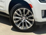2023 GMC Yukon XL - Preview 2