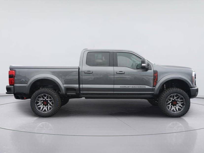 2026 Ford F-250 - Image 2