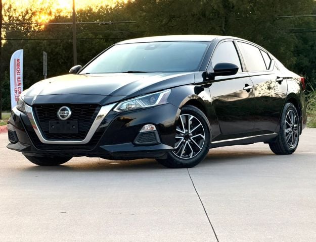 2021 Nissan Altima - Image 1