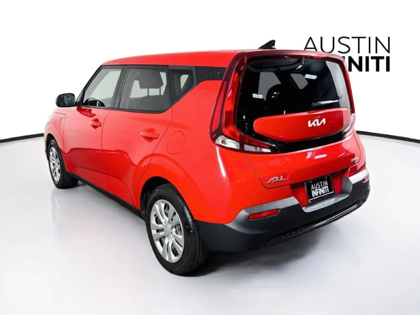 2022 Kia Soul - Image 1