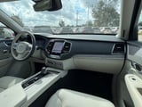2025 Volvo XC90 - Preview 13