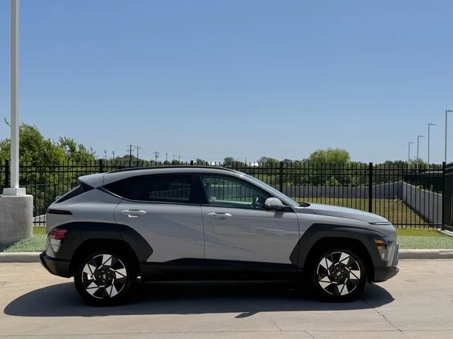 2025 Hyundai Kona - Image 3