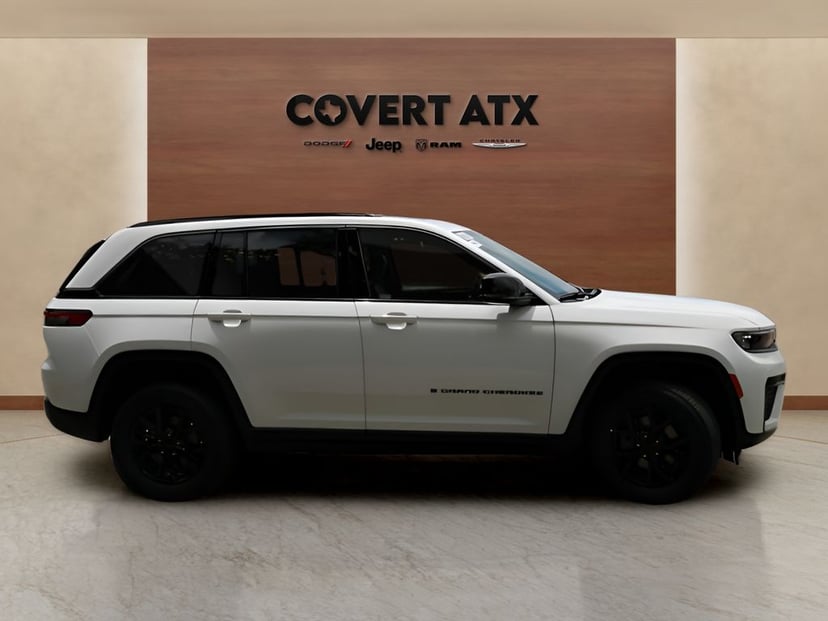 2026 Jeep Grand Cherokee L - Image 3
