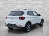 2025 Hyundai Venue - Preview 5