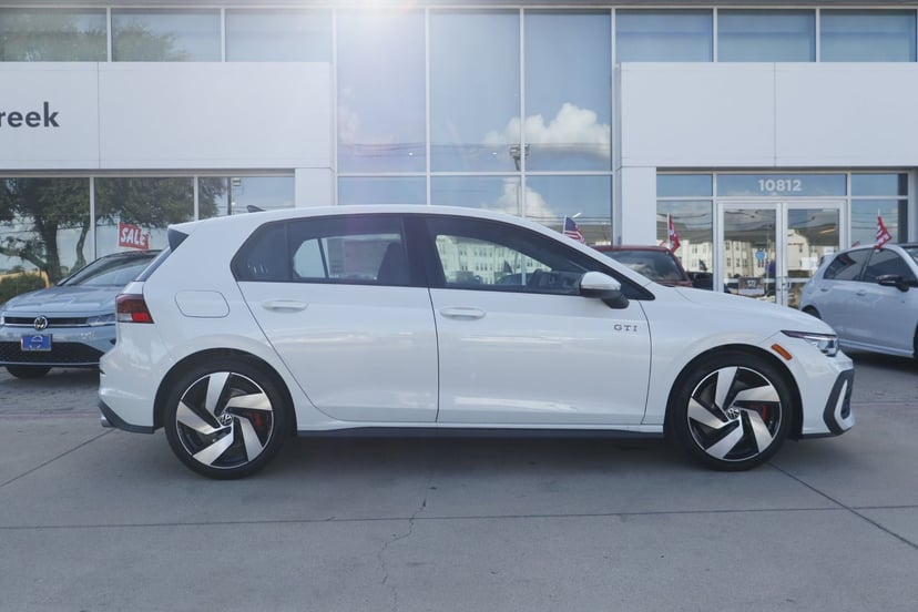 2026 Volkswagen Golf GTI - Image 3