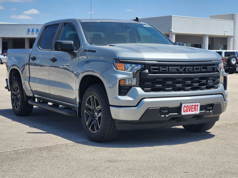 2026 Chevrolet Silverado 1500 - Image 1