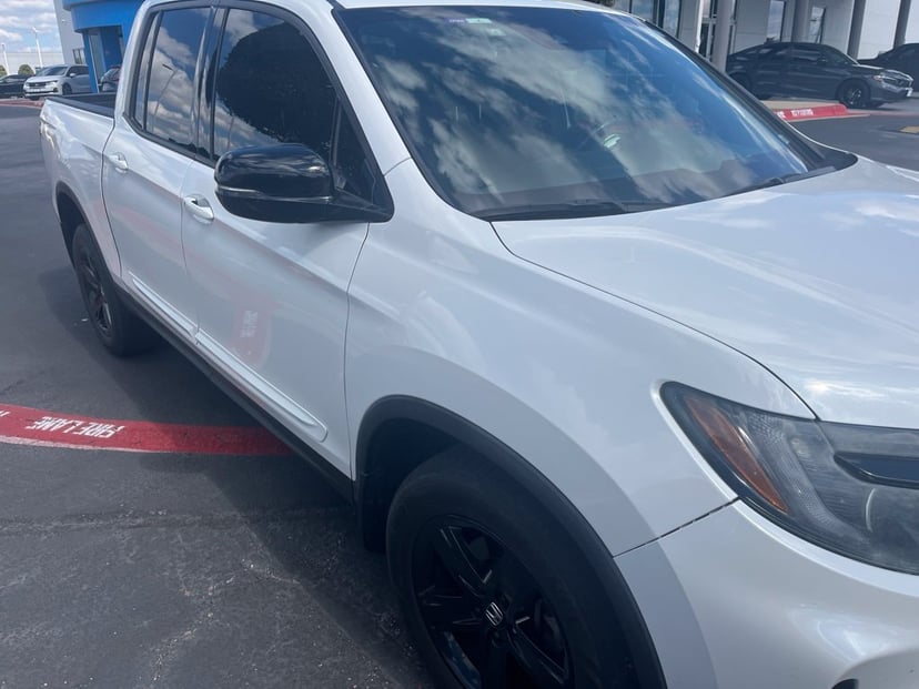 2023 Honda Ridgeline - Image 1