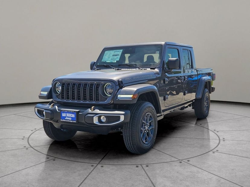 2026 Jeep Gladiator - Image 1