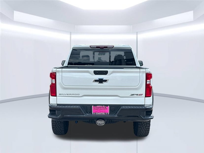 2026 Chevrolet Silverado 1500 - Image 3