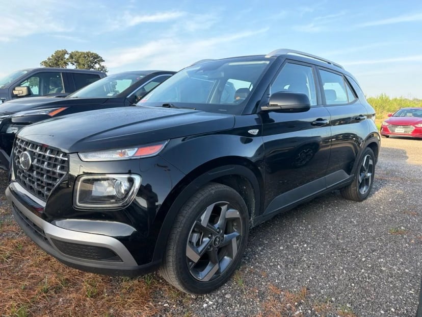 2025 Hyundai Venue - Image 1