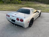 2001 Chevrolet Corvette - Preview 5