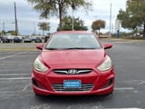 2012 Hyundai Accent - Preview 9