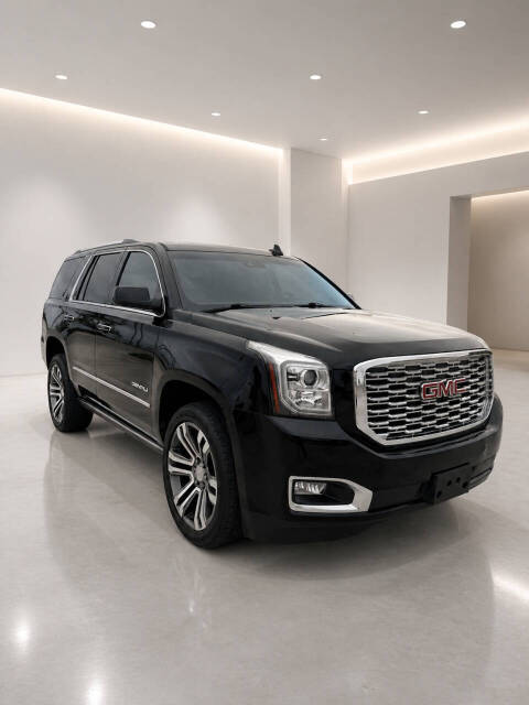 2019 GMC Yukon - Image 1
