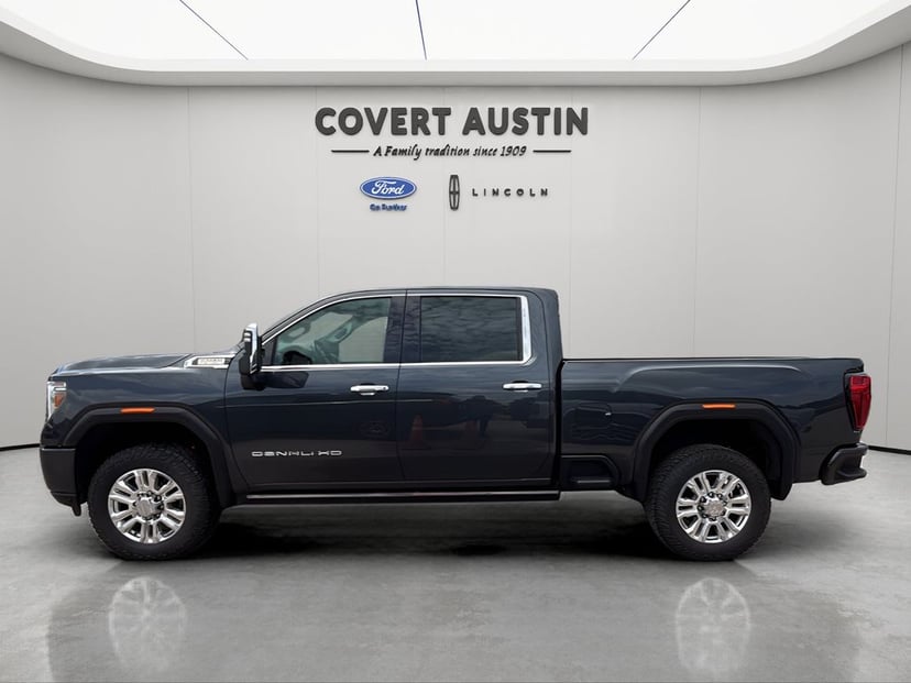 2023 GMC Sierra 3500 HD - Image 2