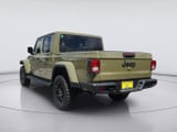 2026 Jeep Gladiator - Preview 3