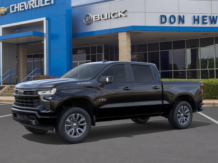 2026 Chevrolet Silverado - Image 2