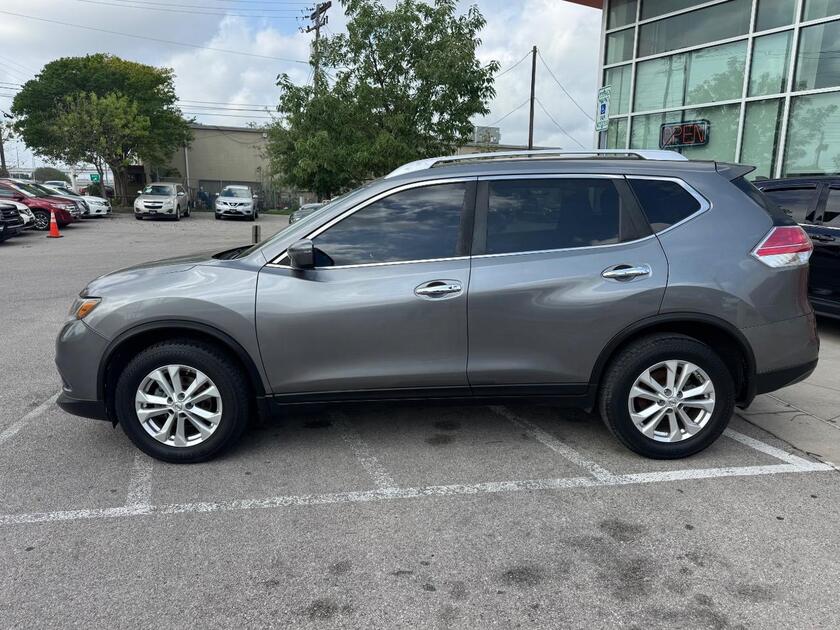 2016 Nissan Rogue - Image 3