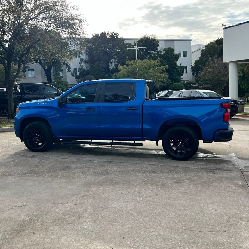 2023 Chevrolet Silverado - Image 2