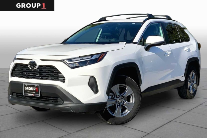 2025 Toyota RAV4 - Image 1